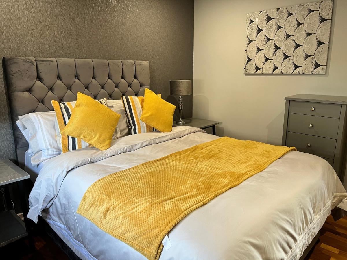 Cockledora, A Luxury Ground Floor Beachfront Apartment لينيلي المظهر الخارجي الصورة